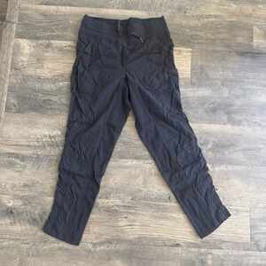 Lululemon Athletica Black Pants Dance Studio Crop size 8 Pockets Drawstring